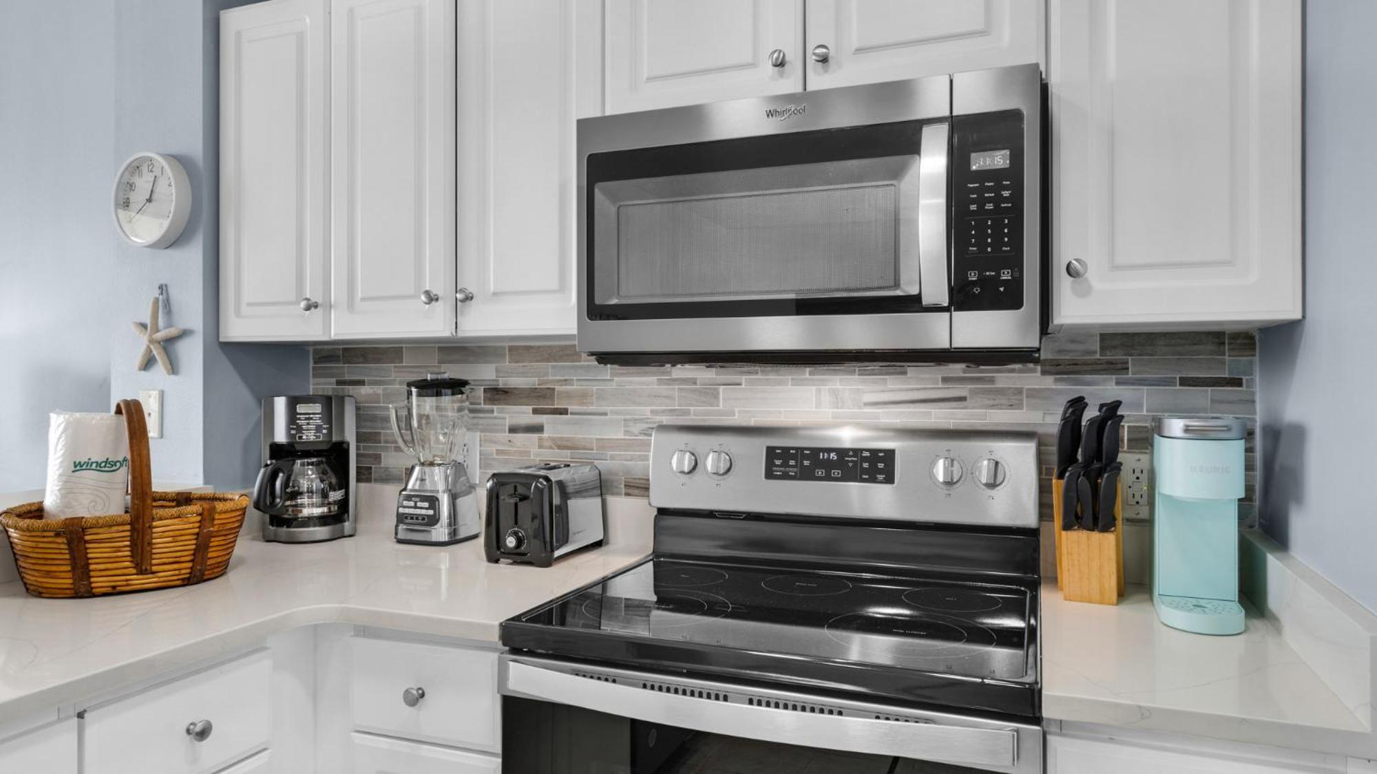 Parking Fee Included-Majestic 1-1606! Gulf Front 1Bedroom, Pool,Hot Tubs,Tennis Panama City Beach Exterior photo